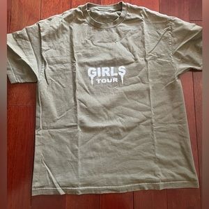 Girls Tour T-shirt